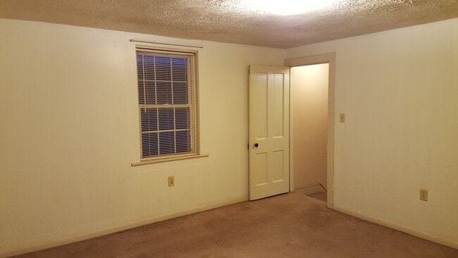 416 Bessemer Ave, Lyndora, PA 16045 - photo 6