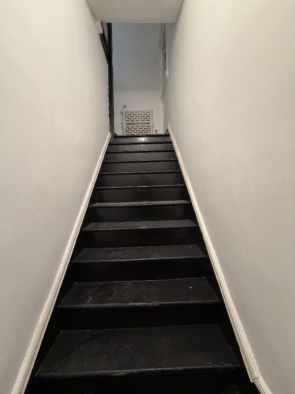 214 Maple St unit 2nd Fl, Kearny, NJ 07032 - photo 2