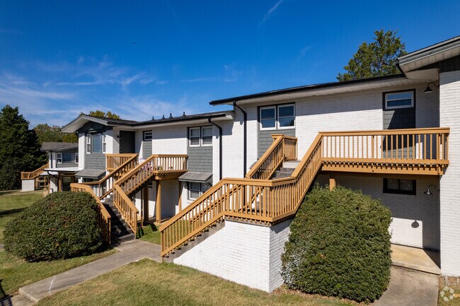 Crossdale Flats, Durham, NC 27705 - photo 6