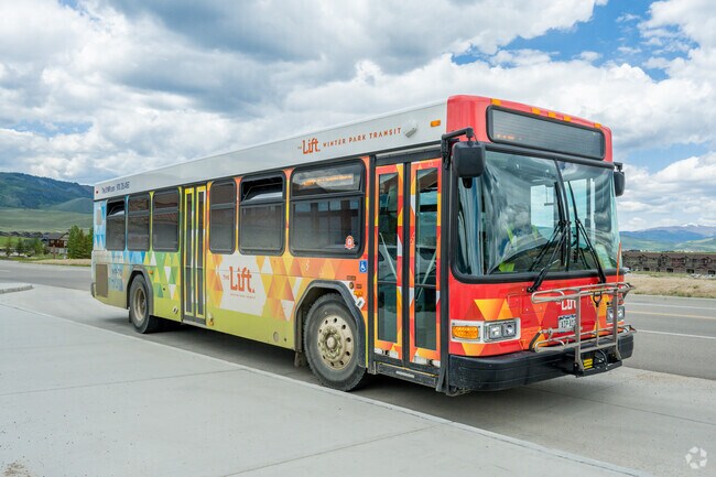 Granby residents can take the Lift bus to access other towns in the area, such as Winter Park or Fraser.