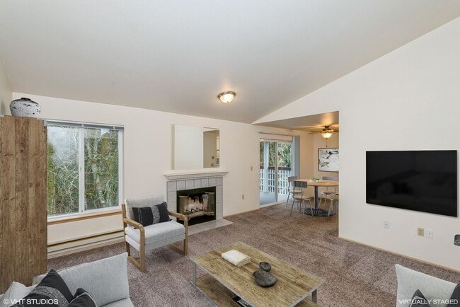 Landis Pointe, Olympia, WA 98506 - photo 2