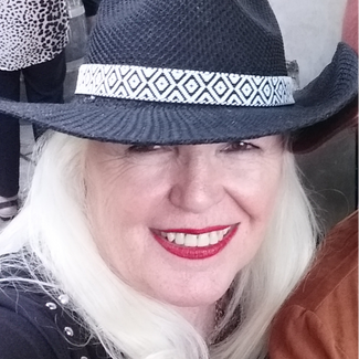 Dixie Waechter
