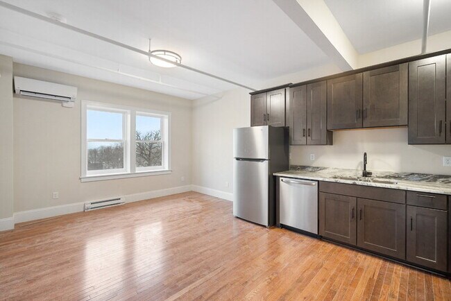702 20th St unit 305, Des Moines, IA 50314 - photo 6