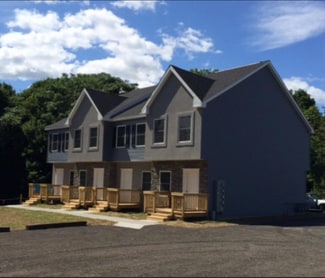 168 Partition St, Saugerties, NY 12477