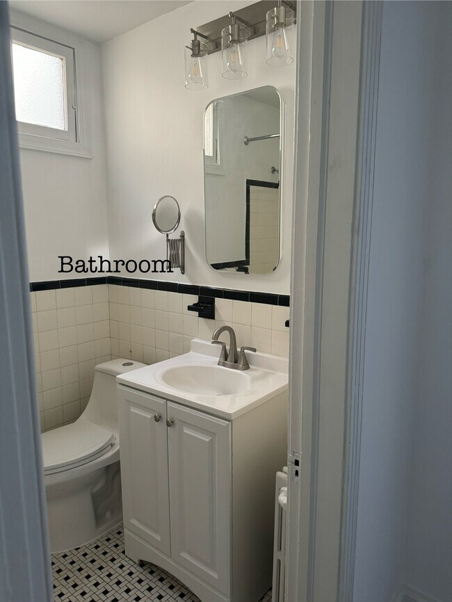 5021 1st St NW unit 4, Washington, DC 20011 - photo 5