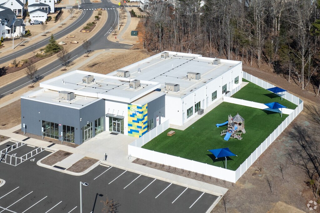 Amazing Explorers Academy fostering creativity and exploration in Pittsboro, NC.