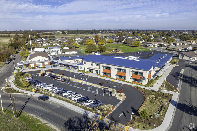 Robla Elementary School offers a sprawling campus when viewed from above.