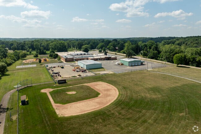 Hartland Village Elementary School provides an excellent education.