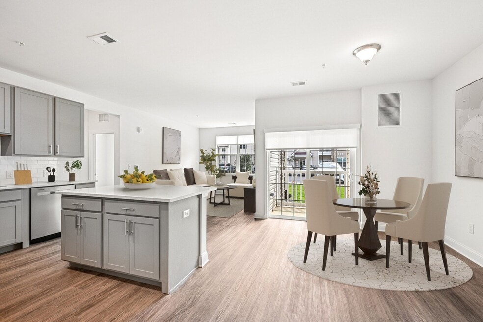 Laurel Green Apartments, Mount Laurel, NJ 08054 - photo 1