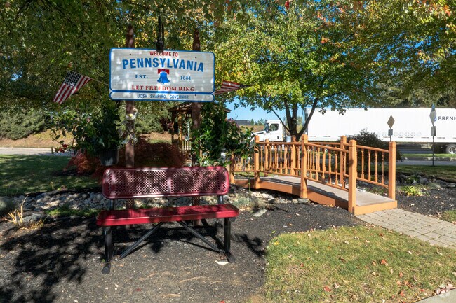 Welcome signs greet visitors near Chestnut Hill and Easton.