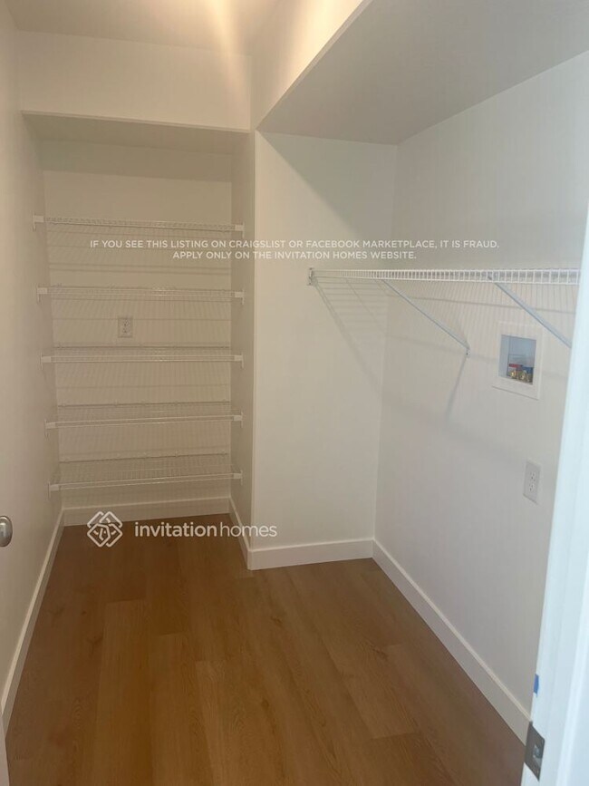 6077 Lower Brk Ln, West Jordan, UT 84081 - photo 3