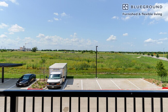 3801 N A W Grimes Blvd unit FL2-ID322, Round Rock, TX 78665 - photo 5