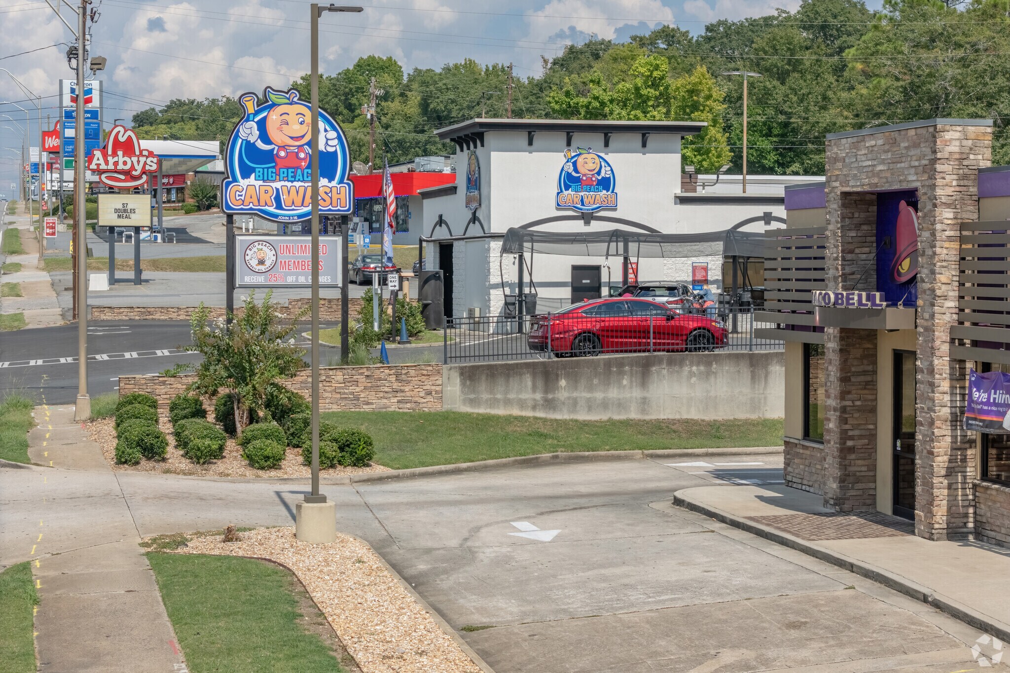 Many fast food options are along Gray Highway by the Fort Hill Historic District.