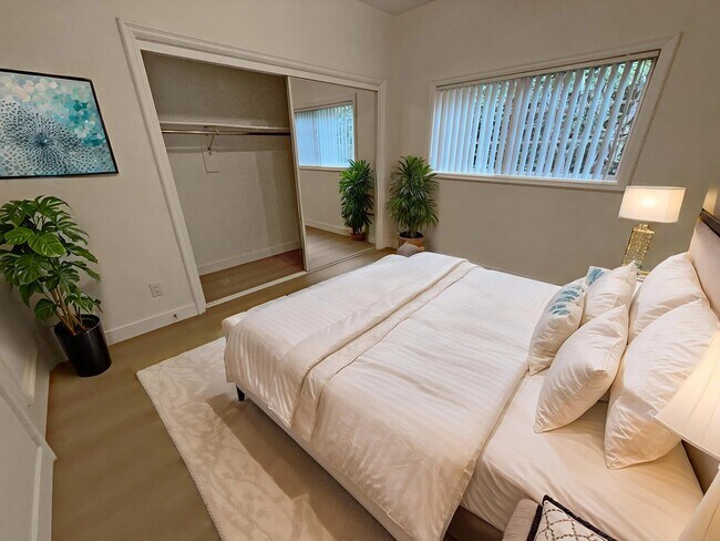 922 Croft Ave unit 104, Los Angeles, CA 90069 - photo 3