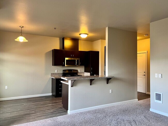 Encore Apartments – Modern Living in South Salem!, Salem, OR 97306 - photo 5