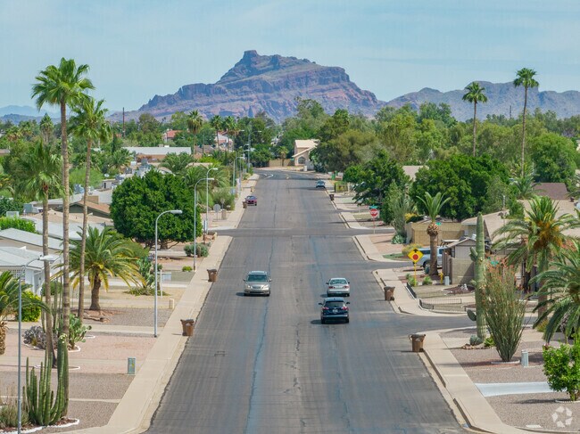 Red Mountain is visible north of Central Mesa East neighborhood.