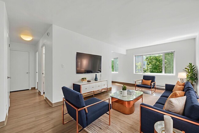 Uptown Arms & Manor, Portland, OR 97210 - photo 7