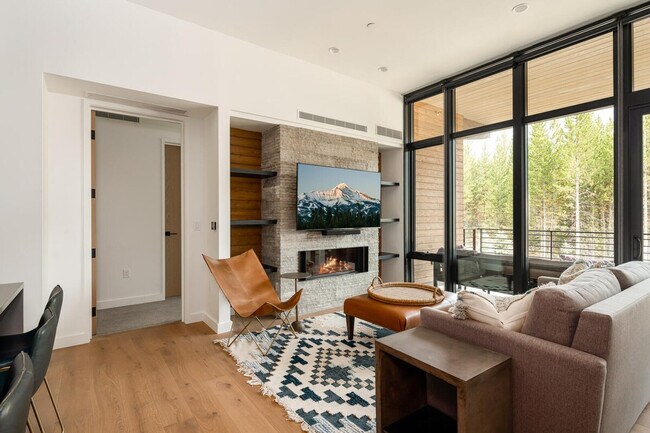 4 Boathouse Way unit ID1255720P, Big Sky, MT 59716 - photo 2