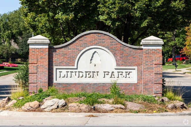 Linden Park’s private neighborhood entrance greets residents.