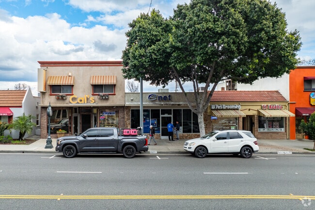 Temple City's downtown area features plenty of retail including a jewelry store.