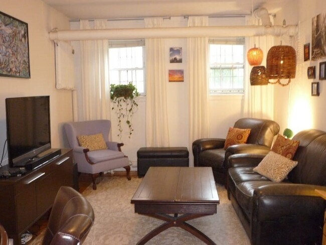 16 Ware St, Cambridge, MA 02138 - photo 2