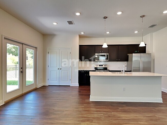 27280 St Andrews Ave, Wesley Chapel, FL 33544 - photo 4