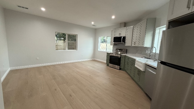 9455 Luders Ave, Garden Grove, CA 92844 - photo 2