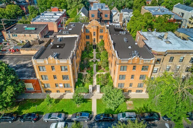 3824 N Sheffield Ave unit 3, Chicago, IL 60613 - photo 6