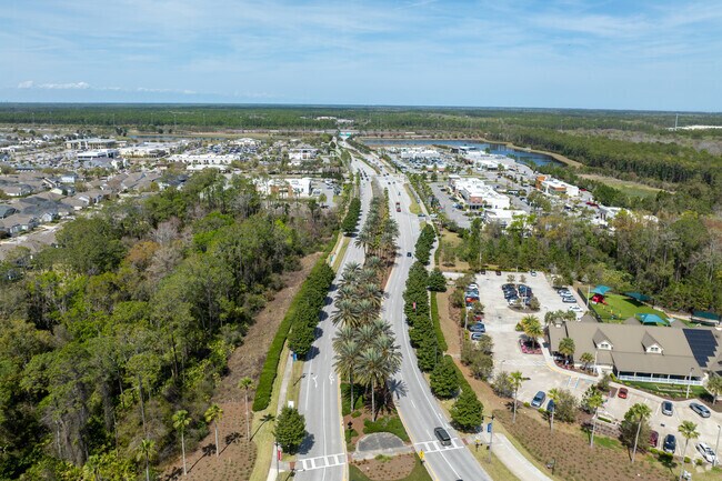 Crosswater  Parkway takes you through the heart of Nocatee, with retail shopping, parks, and recreation. are all close by.