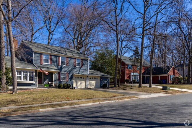 Colonial homes are one of the most common styles found in Swedes Run.