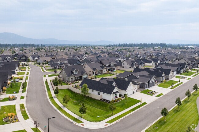 Atlas-Prairie is made up of two subdivisions: The Landings and The Trails.