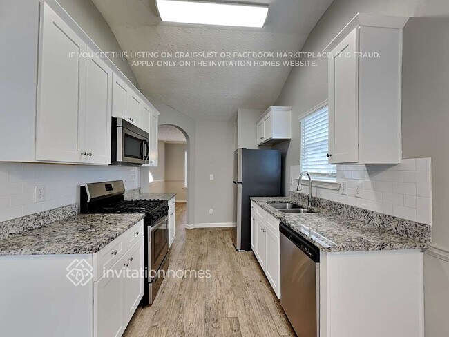 821 Lorraine Ln, Stockbridge, GA 30281 - photo 7