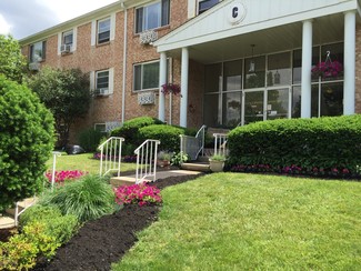 1051 W 1st Ave, Columbus, OH 43212
