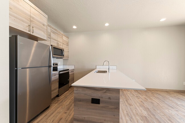 Thayer Cottages, Rathdrum, ID 83858 - photo 4