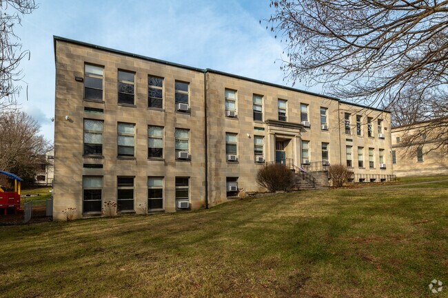 Annunciation Elementary School
Private Pre-K, Elementary & Middle School
Clifton, Cincinnati OH