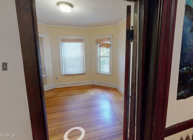 24 Dearborn Rd unit 4-bed 1-bath 1, Somerville, MA 02144 - photo 6