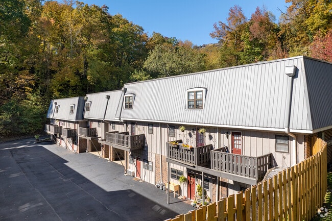 Trails of Signal Mountain, Chattanooga, TN 37415 - photo 2