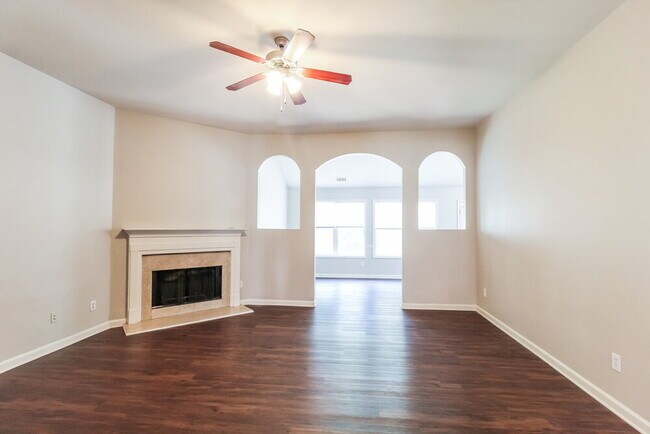 44 Creek View Ct, Hoschton, GA 30548 - photo 4