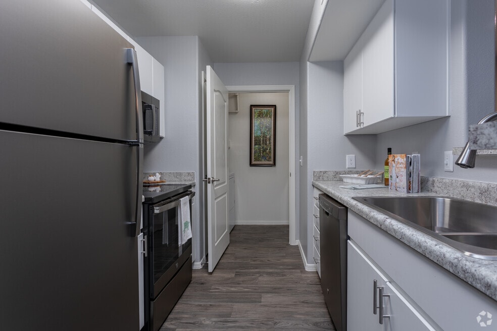 Port Royale, Sierra Vista, AZ 85635 - photo 1