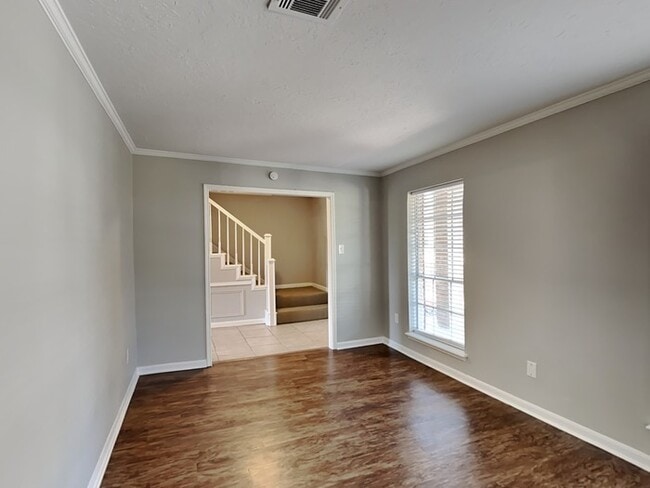 7726-7712 12 Fairway Ln, Humble, TX 77346 - photo 2