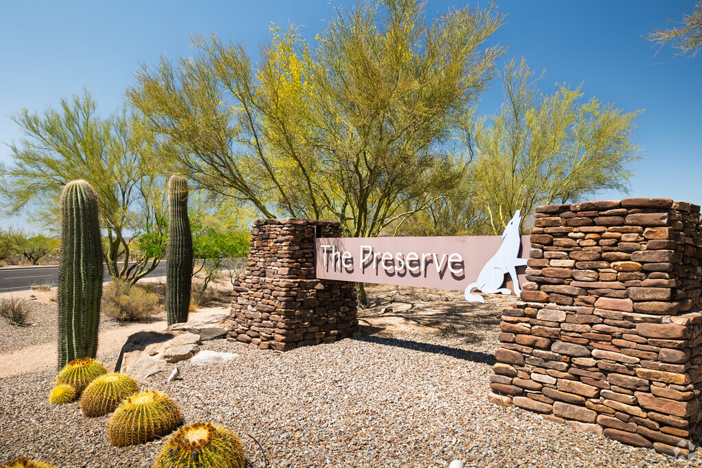 Residents enjoy the scenic beauty of The Preserve at Dove Mountain.