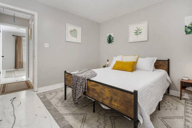 2001 N 61st Ave unit ID1354817P, Pensacola, FL 32506 - photo 5