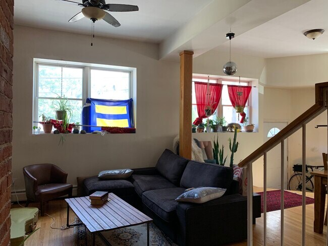 106 Central St unit 1, Somerville, MA 02143 - photo 5