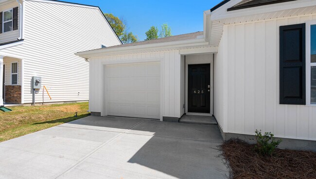 2251 Springview Ct, Boiling Springs, SC 29316 - photo 3