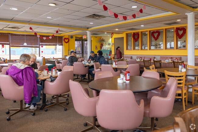 The Bendix Restaurant is a family diner on Western Ave in LaSalle Park.