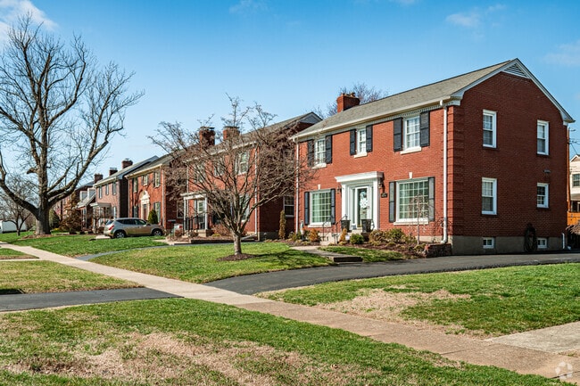 Families can find homes with plenty of space in Wellington, KY.