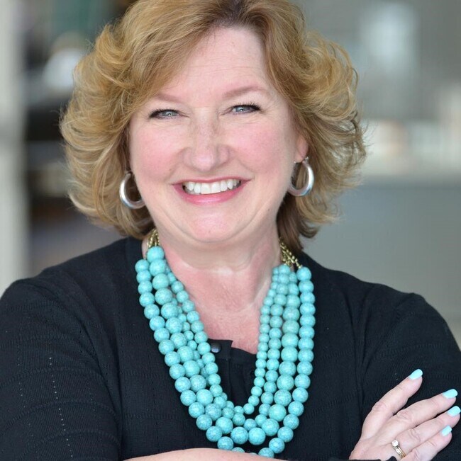 Stephanie DeJarnette