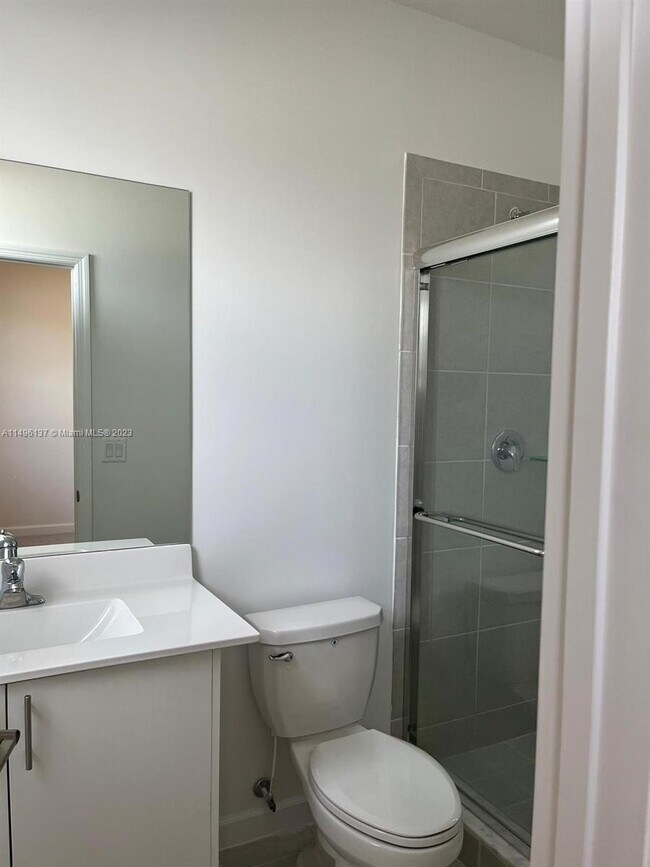 16271 SW 292nd St, Homestead, FL 33033 - photo 3