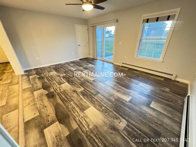 110 Rocky Rdg Dr unit 5, Hermon, ME 04401 - photo 5