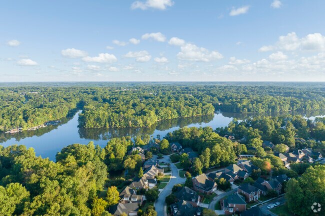 Old Towne gives locals the beauty of lakeside living right on the banks of Lake Jeanette.